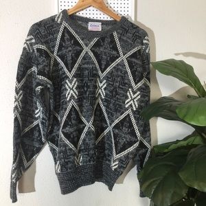 Vintage Sweater perfect w/leggings